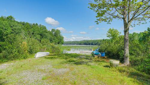 Quiet and Remote Cottage on Panther Pond! - Foto 2