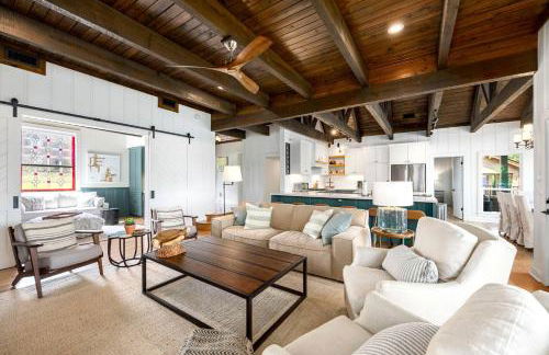 Lakefront LUXE | Pool, Spa, Jet Ski at Happy Place - Foto 2