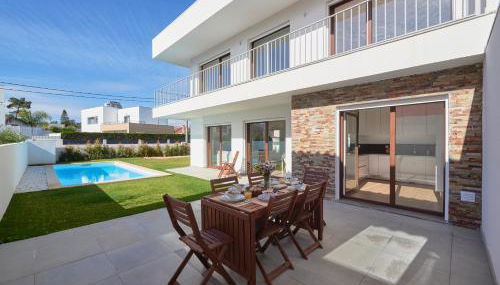 Aroeira Villa w/ Pool near Beach, By TimeCooler - Foto 2