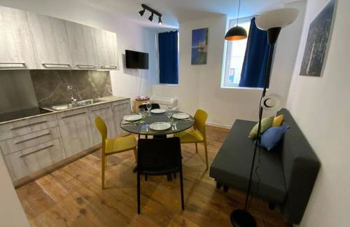 Elegante Bilocale tra Stazione e Centro Storico - Photo 4