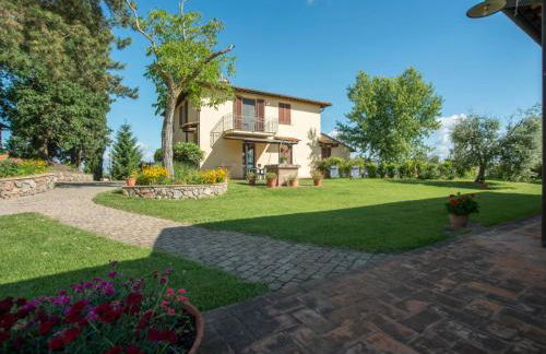 Apartment Appartement il Tulipano in San Gimignano by Interhome - Foto 1