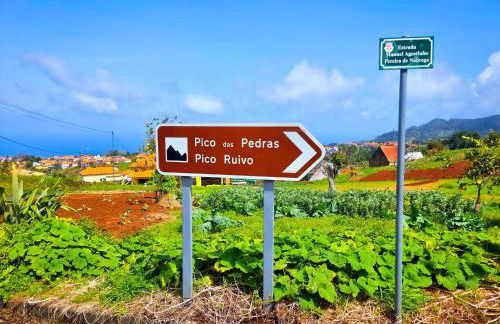 Cozy Santana House Near Pico Ruivo, Perfect Base for Levadas & Hiking Trails - Foto 4