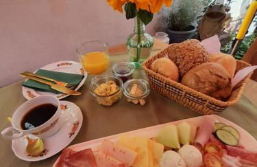 Altes Häusle am Waschbach Anno 1625 Ferienwohnungen und Doppelzimmer - Foto 35