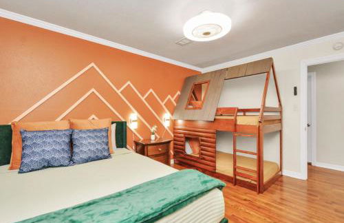 Luxury Retreat with Heated Pool, Firepit, Outdoor Cinema - Foto 2