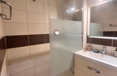 Heliotel Marine Studio 30m2 très lumineux avec terrasse 17m2 au 3eme étage - Foto 13