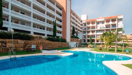 Apartamento con vistas al mar en Manilva Playa - Photo 2