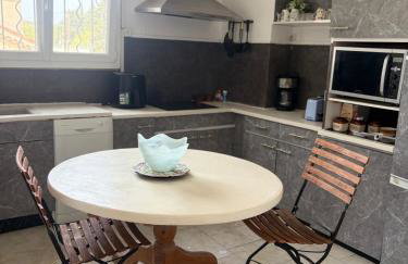 Très beau Studio lumineux dans Villa avec piscine - Foto 12
