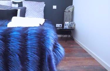 La Marilyn by Leslodgespa - Confort haut de gamme, salle de bain privée, jardin et cuisine commune, à 5 minutes de l'aéroport - Foto 4