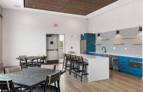 Chic Music Row Condo Rooftop Deck with City View Gym Office and More - Foto 50