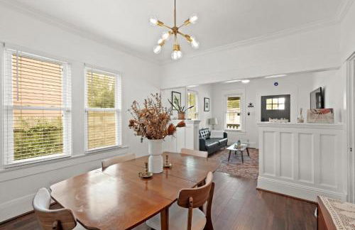 Updated Vintage Oasis, Near Downtown & Stadiums, Huge Yard - Foto 24