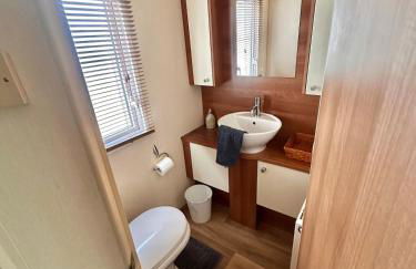 2-Bedroom Caravan Located in Uddingston, Glasgow at Maryville Caravan Site - Foto 5