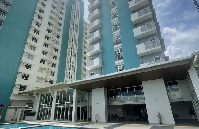 Mesavirre Bacolod | Elegantly Furnished 1BDM w/Balcony @ LOPEZ LUX. - Foto 44