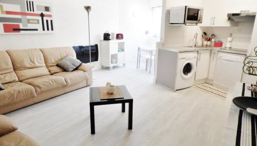 CANNES plage 2mn/45m2/vue mer/inernet/clim/parking privé - Foto 2