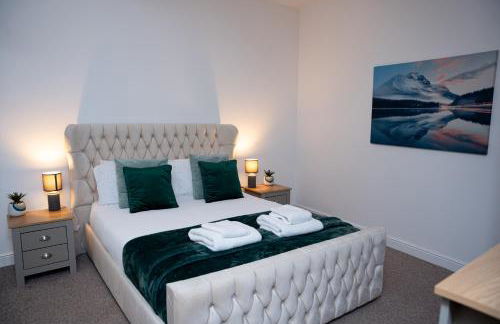 Spacious, Well-Equipped Apartment With Parking - Foto 1