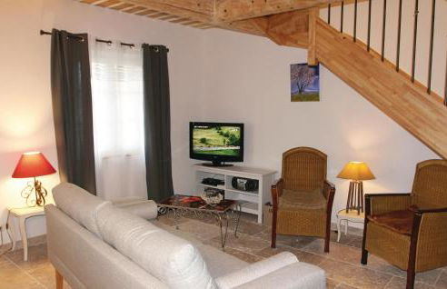 Cozy Home In Pernes Les Fontaines - Photo 14