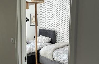 Somerset House - Photo 2