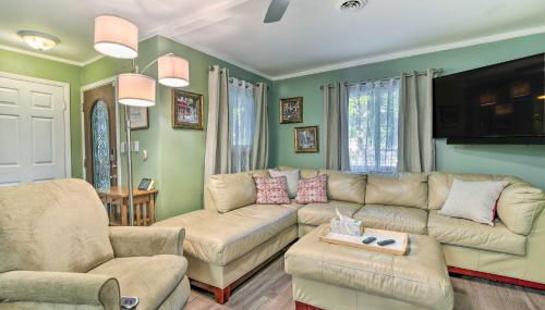 Pet-Friendly Taylor Home with Backyard Oasis! - Foto 3