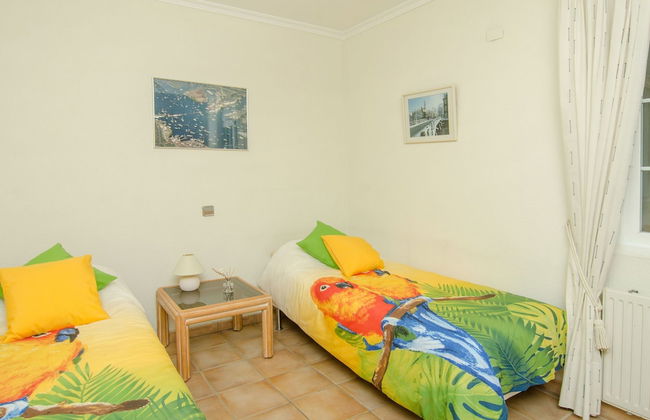 Sun-kissed Villa in Albir With Swimming Pool - Foto 13