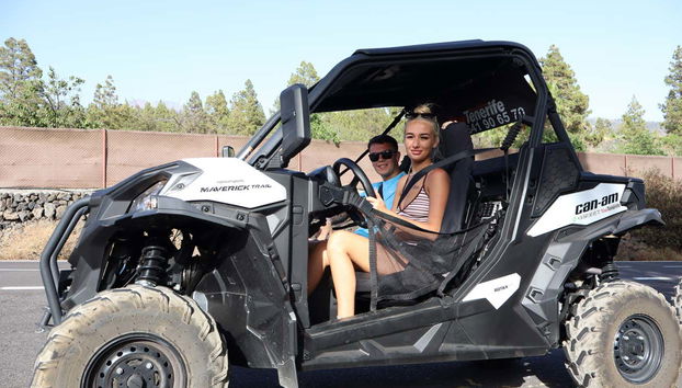 Conduciendo en buggy por Tenerife