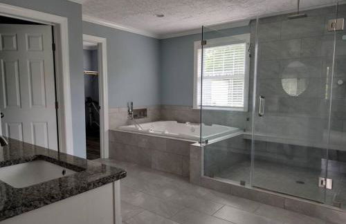 Backwoods Family Getaway! 3 Bedroom house! - Foto 10