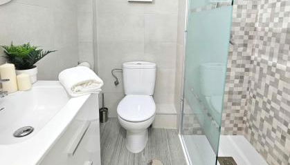 Mavi Torre del Mar - Photo 3