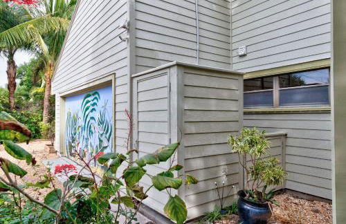 Beach Paradise Getaway - 200ft from Beach! - Foto 51