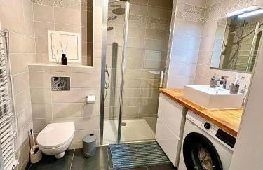 New & serene 1-bedroom apart near #LaDéfenseParis #Parking&Fibre - Foto 18