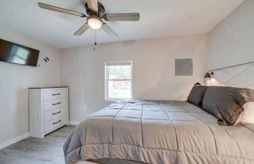 Waterfront Grove Retreat with Dock Cedar Ridge - Foto 12