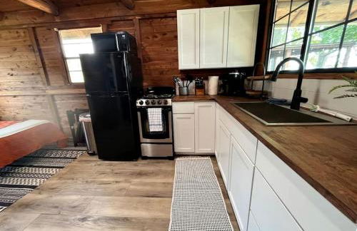 Gorgeous Cabin with Beautiful Views of Toledo Bend Lake for a Relaxing Couples Getaway in Hemphill, Texas - Foto 19