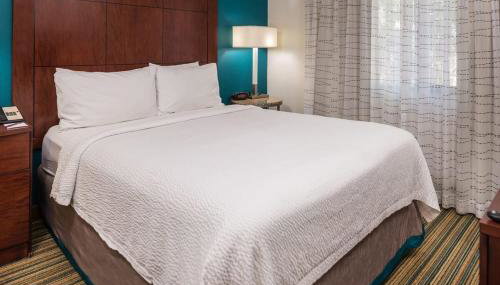 Phoenix 1bd Queen Economy - Photo 3