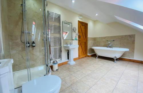 Hollow Brook Cottage A Quiet Peak District Stay Surrounded by Nature Grown-Ups Only - Photo 3