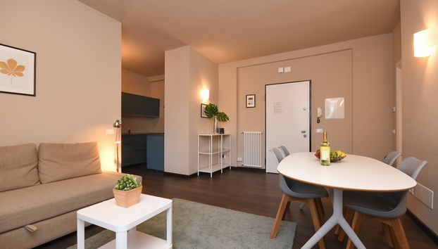 A Casa Di Sara Family Apartment with private Parking DesenzanoLoft Official Partner Homes & Villas by Marriott Bonvoy - Foto 2, Imagen principal