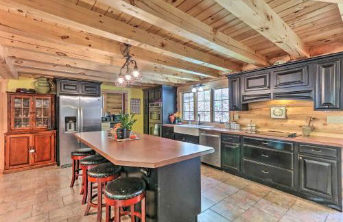 Expansive Group Getaway 11 Mi to Lancaster! - Foto 8