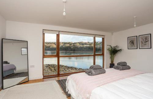 Ynys Faelog Cottage - Photo 17