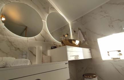 Beautiful maisonette with a view to the mountains and the sea - Foto 9