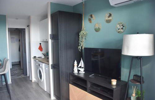 Cap One, au cœur de Cap Esterel VUE MER & PISCINES - Accès piscines et parking couvert inclus - Foto 13