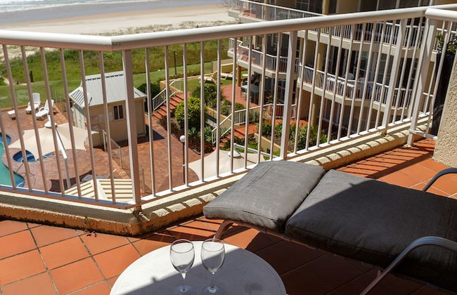 Crystal Beachfront Apartments - Foto 6