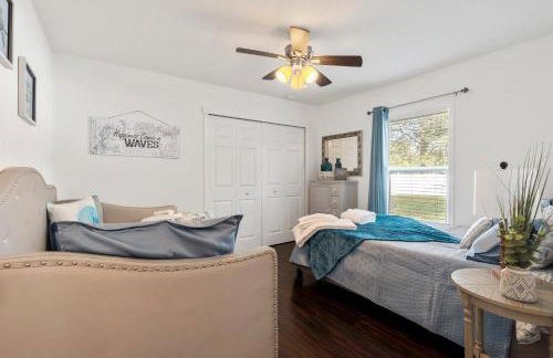 Your Home Away From Home 3Br 2Bth House with EV PLUG IN on site & Only 8 min to downtown - Foto 12