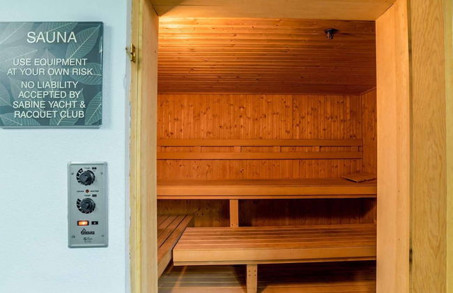 Sabine Yacht & Racquet by Southern Vacation Rentals - Foto 57