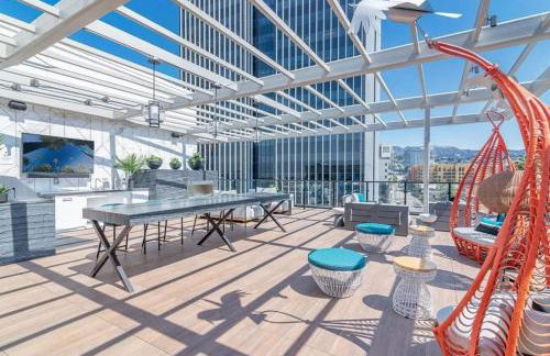 Modern Hollywood Home Sunset View & Free Parking - 10mins to Universal Studios - Foto 41