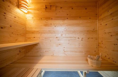 Villa Nesa - beautiful guest house at continental Croatia with Outdoor swimming pool, Sauna and 3 Bedrooms - Foto 24