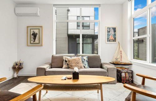 Near Space Needle Climate Pledge Roof Deck - Foto 6