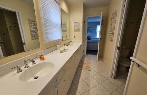 Single Family, Wifi, Ship Bottom Oceanfront Home, Ocean Views, 14010 - Foto 26