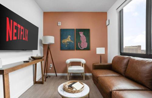 Super LUX Suite Rooftop with Pool, Free Parking, Gym - Foto 1