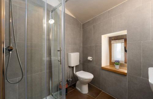 Mediterrane Steinvilla mit Privatpool, Whirlpool, Darts, Billard, Tischtennis, Gym - Foto 18