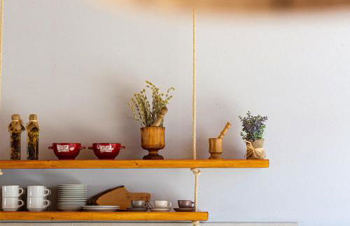 Evilio Suites, Inspired Family Retreat with Pool, Βy ThinkVilla - Foto 11