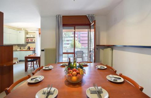 Amazing Apartment In Lignano Sabbiadoro - Foto 16