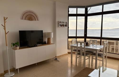 Pieds dans l'eau - vue sur mer - Playa de Melenara - Foto 4