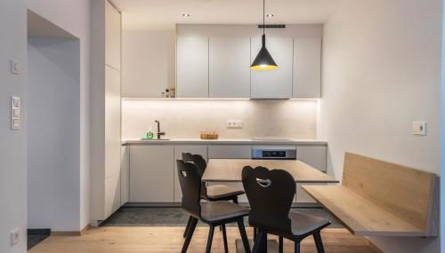 Mountain Meadows Apt 4 - Photo 3