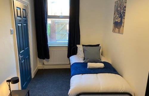 Overhill - Spacious 2 bed ground floor flat close to Newcastle - Foto 9